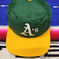 ◆MLB　メジャーリーグ　ベースボールキャップ　アスレチックス　USED
