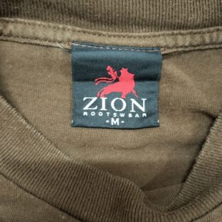◆ZION　ROOTS　WEAR　ボブマーリー　USED　サイズM　ラスタTシャツ